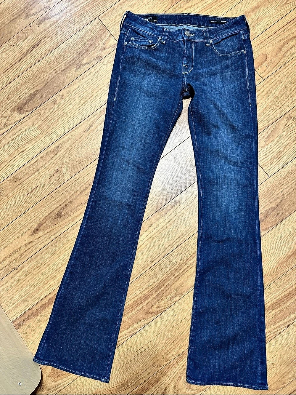 William Rast Jeans - Picture 2 of 6
